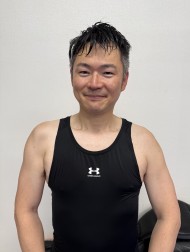 岡　広斗志